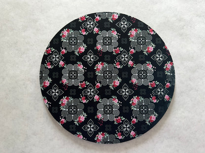 7.5" Round Mousepad (1/4" Thick) - Hmong Inspired - Red and Pink Watercolor Roses - White on Black Theme